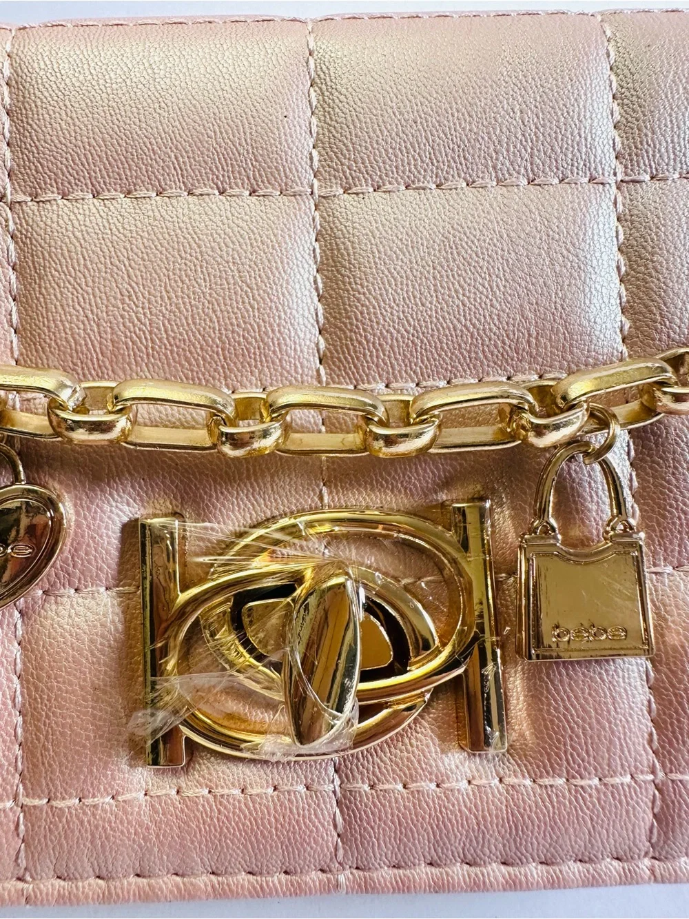 NWT BEBE Jacari Iridescent Mauve Quilted Charm Crossbody Bag ✨